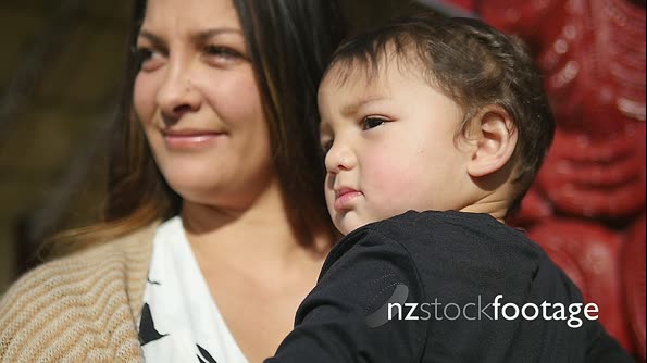 Mother and Son Maori Marae  3 25582