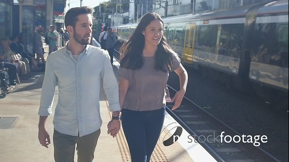 Kingsland Railway Station Couple 7 26792