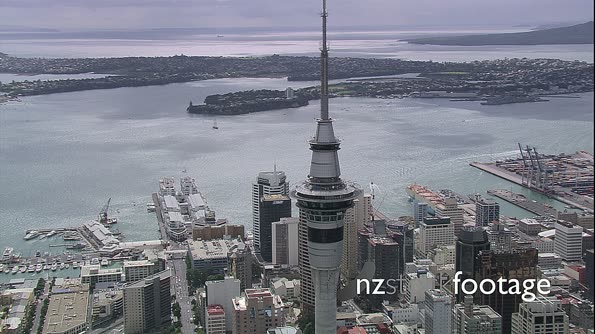Sky Tower Walk 1 4252